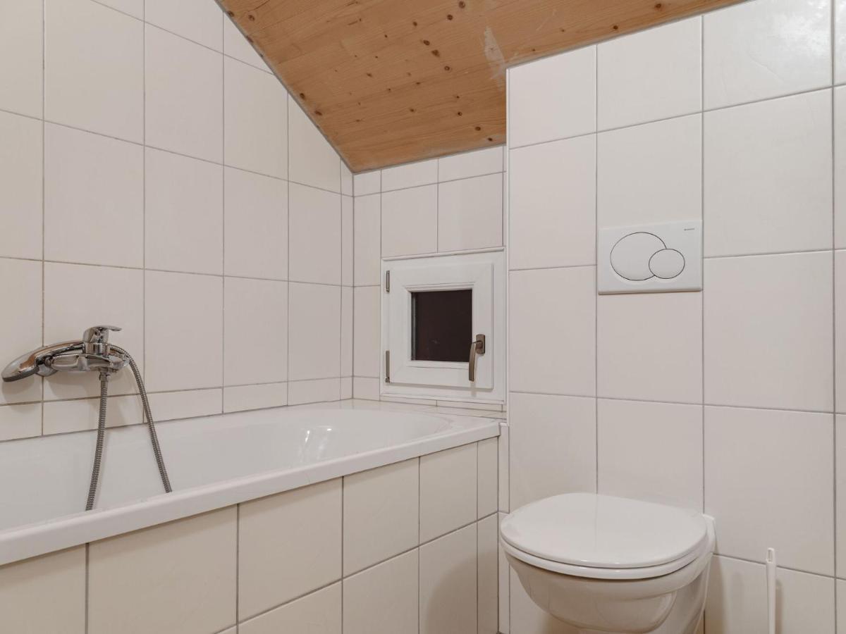 Chalet In St Georgen Ob Murau With Hot Tub Санкт-Георген-об-Мурау Экстерьер фото